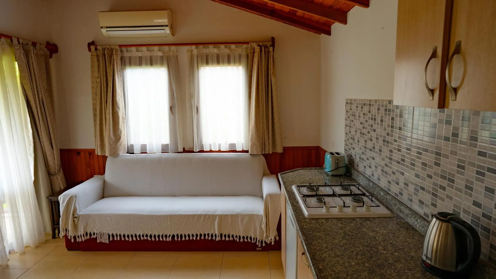 Defne Olive Gardens, Koca Calis, Fethiye - Previously Defne Pansiyon 0*,  Türkiye
